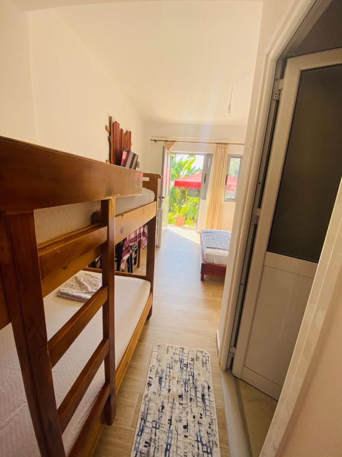 Tropikal Freskia Bunec Sarandë Exterior foto
