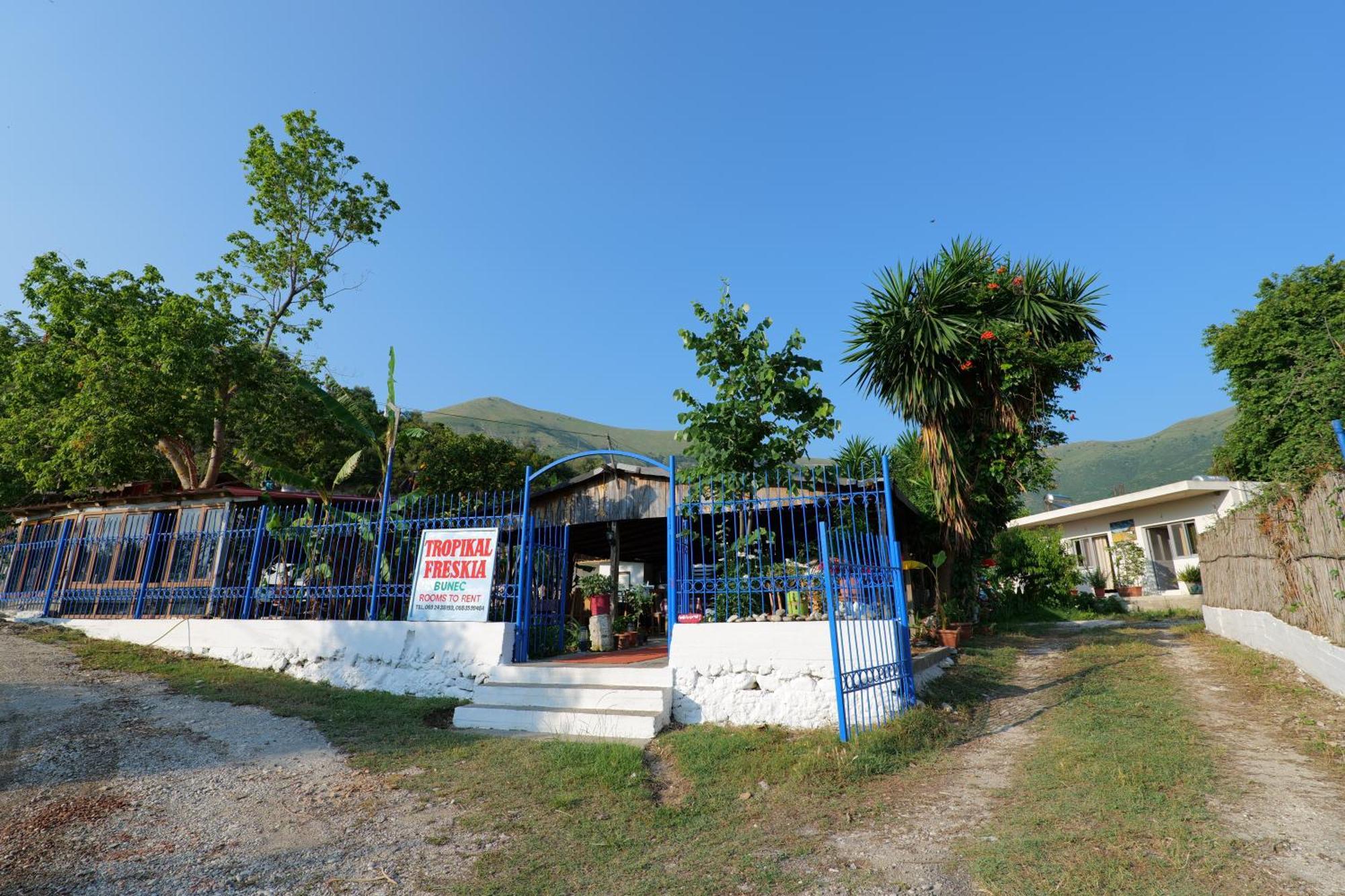 Tropikal Freskia Bunec Sarandë Exterior foto